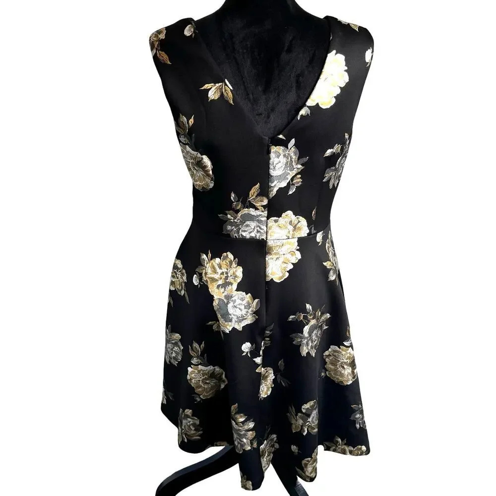 White House Black Market Black Floral Fit & Flare Dress - Picture 4 of 9